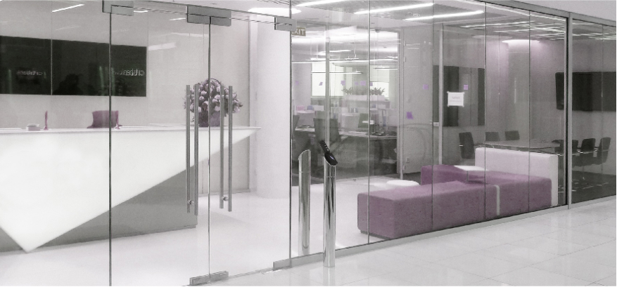 БЕЗРАМНЫЕ
